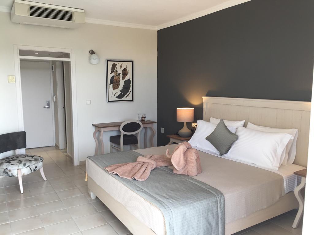 Kassandra Mare Hotel Nea Poteidaia Exterior photo